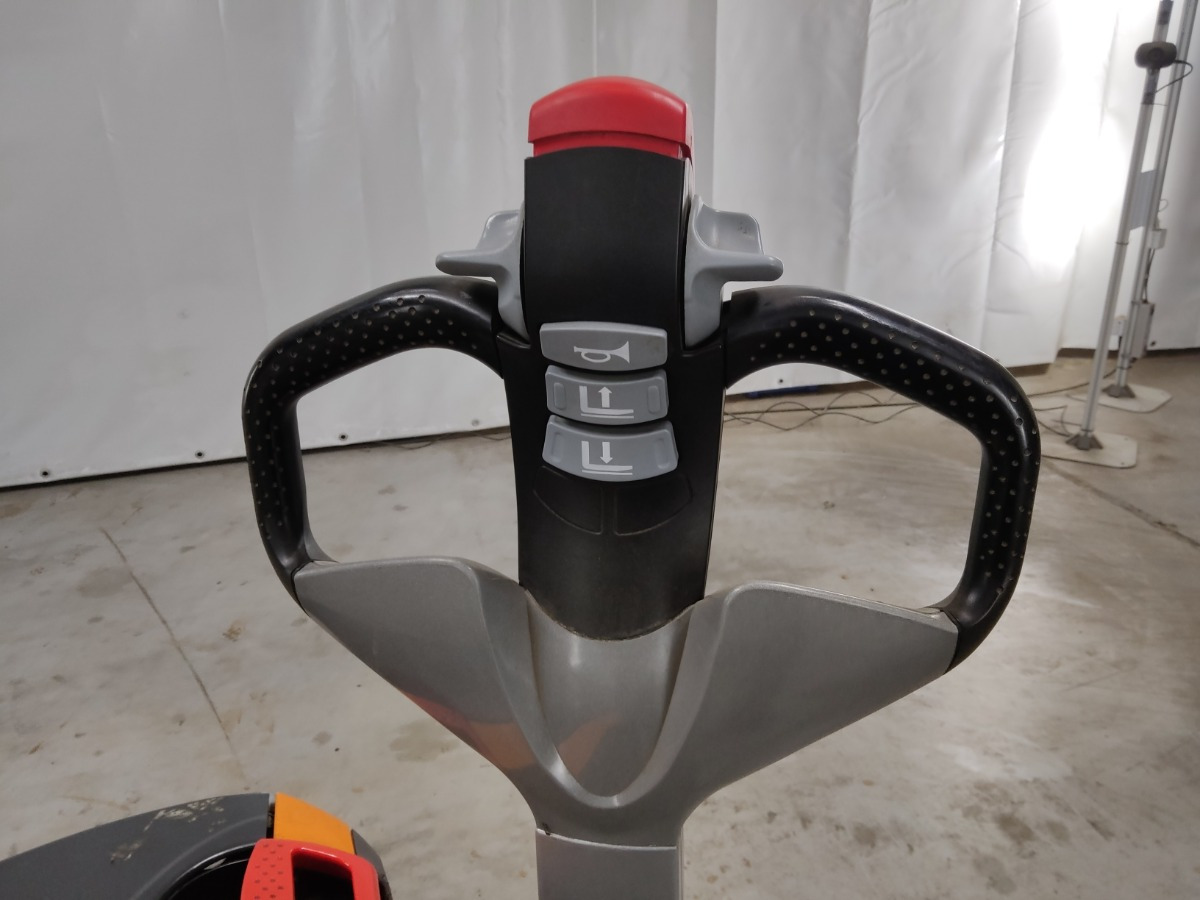 Still EXU16 - Παλετοφόρο: φωτογραφία 3 Still EXU16 - Παλετοφόρο: φωτογραφία 3