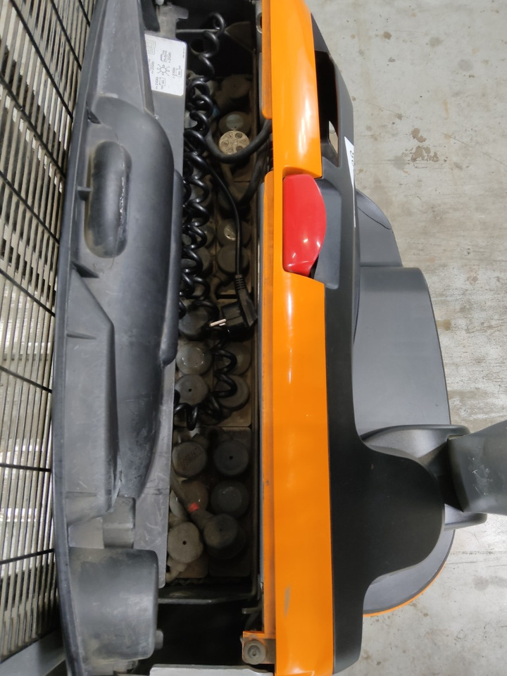 Still EXV10 - Μηχάνημα στοίβαξης: φωτογραφία 4 Still EXV10 - Μηχάνημα στοίβαξης: φωτογραφία 4