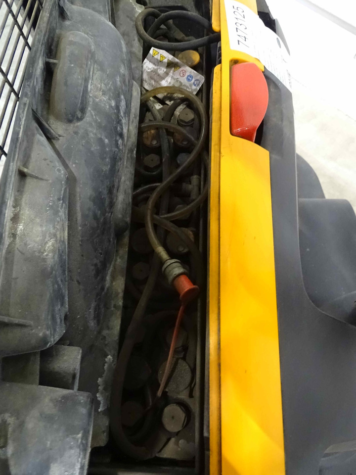 Still EXV10 - Μηχάνημα στοίβαξης: φωτογραφία 4 Still EXV10 - Μηχάνημα στοίβαξης: φωτογραφία 4