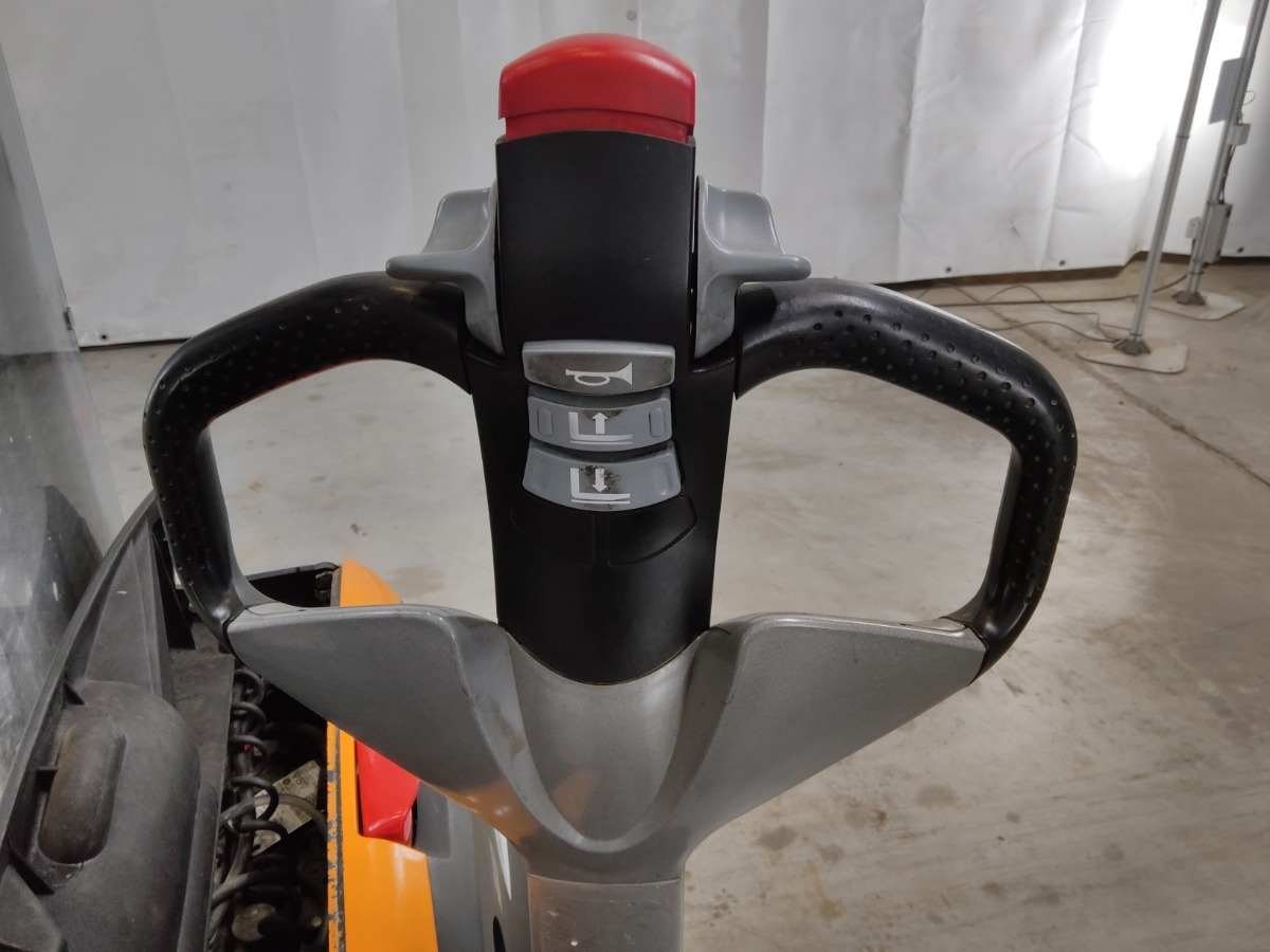 Still EXV12 - Μηχάνημα στοίβαξης: φωτογραφία 3 Still EXV12 - Μηχάνημα στοίβαξης: φωτογραφία 3