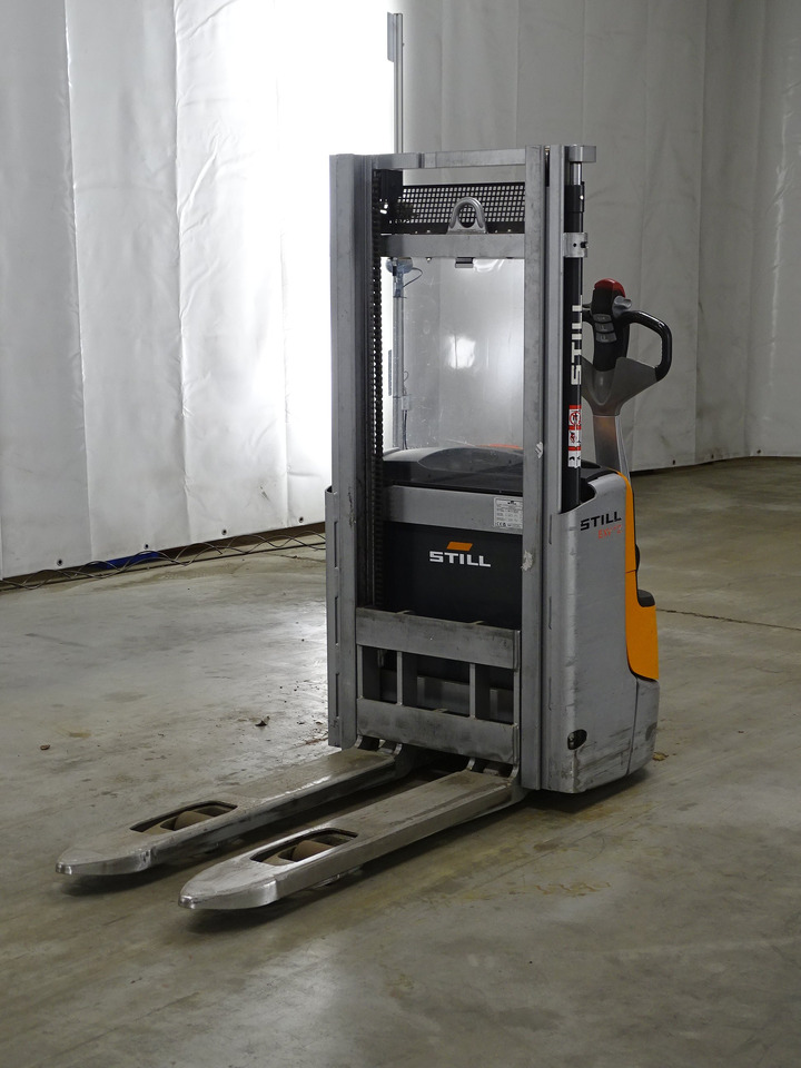 Still EXV12 - Μηχάνημα στοίβαξης: φωτογραφία 1 Still EXV12 - Μηχάνημα στοίβαξης: φωτογραφία 1