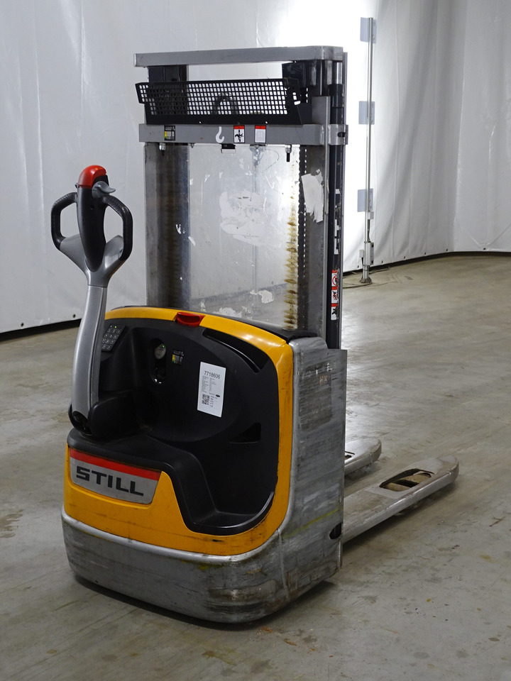 Still EXV12 - Μηχάνημα στοίβαξης: φωτογραφία 2 Still EXV12 - Μηχάνημα στοίβαξης: φωτογραφία 2