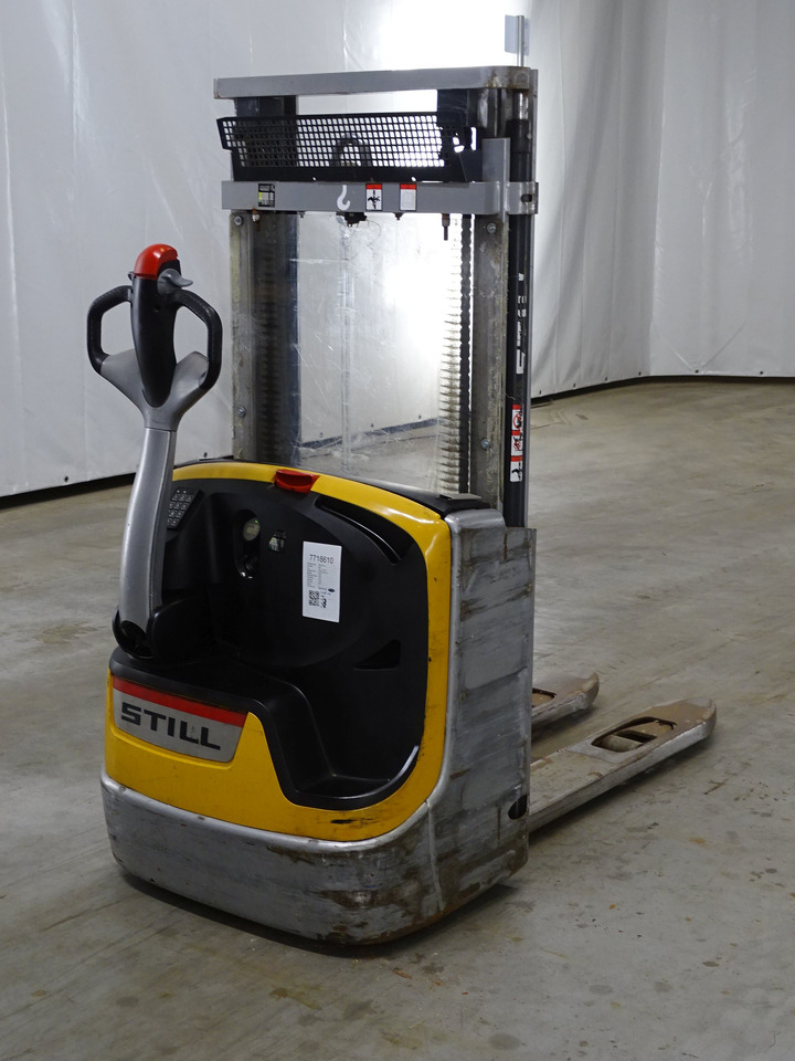 Still EXV12 - Μηχάνημα στοίβαξης: φωτογραφία 2 Still EXV12 - Μηχάνημα στοίβαξης: φωτογραφία 2