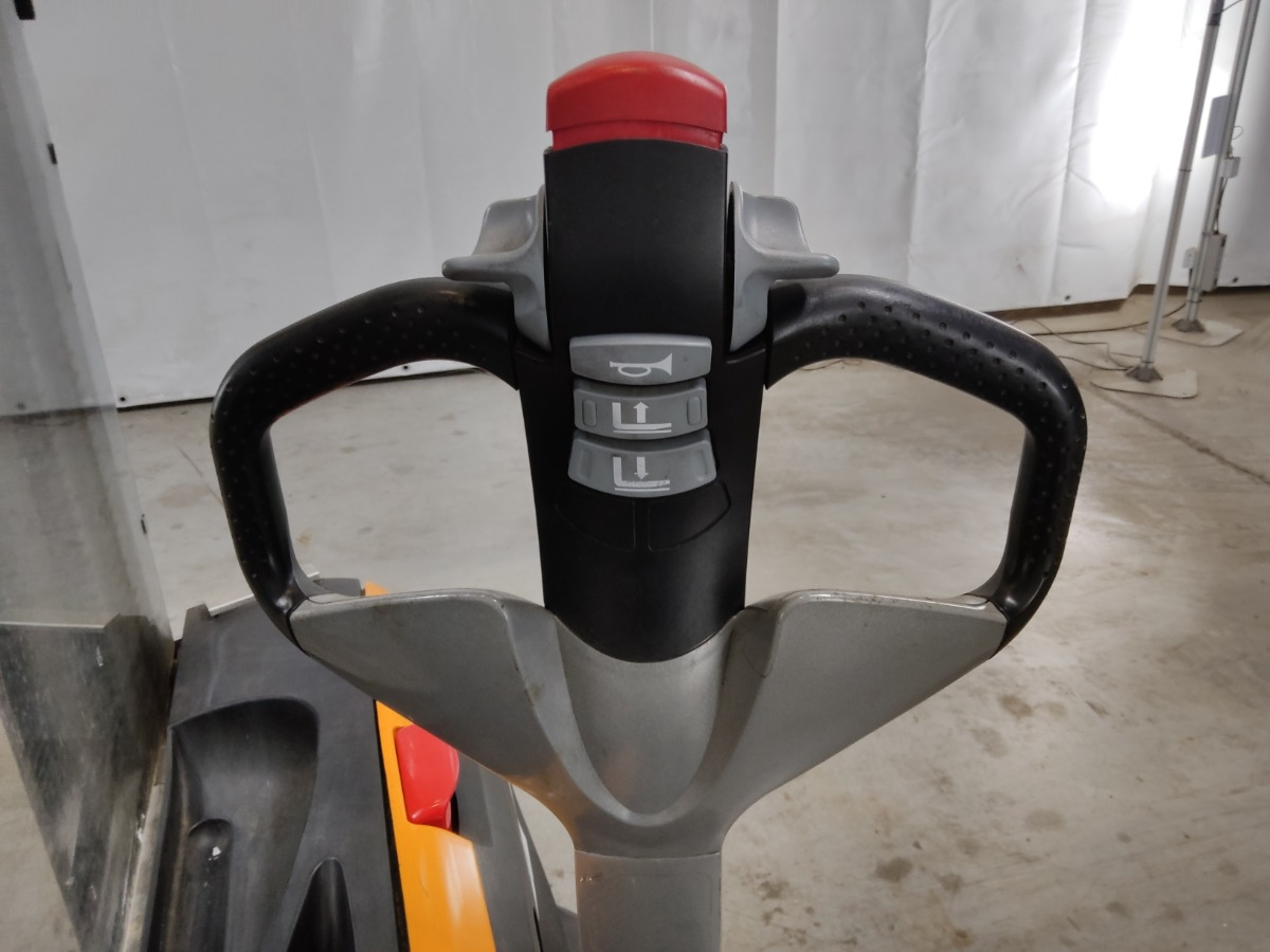 Still EXV12 - Μηχάνημα στοίβαξης: φωτογραφία 3 Still EXV12 - Μηχάνημα στοίβαξης: φωτογραφία 3