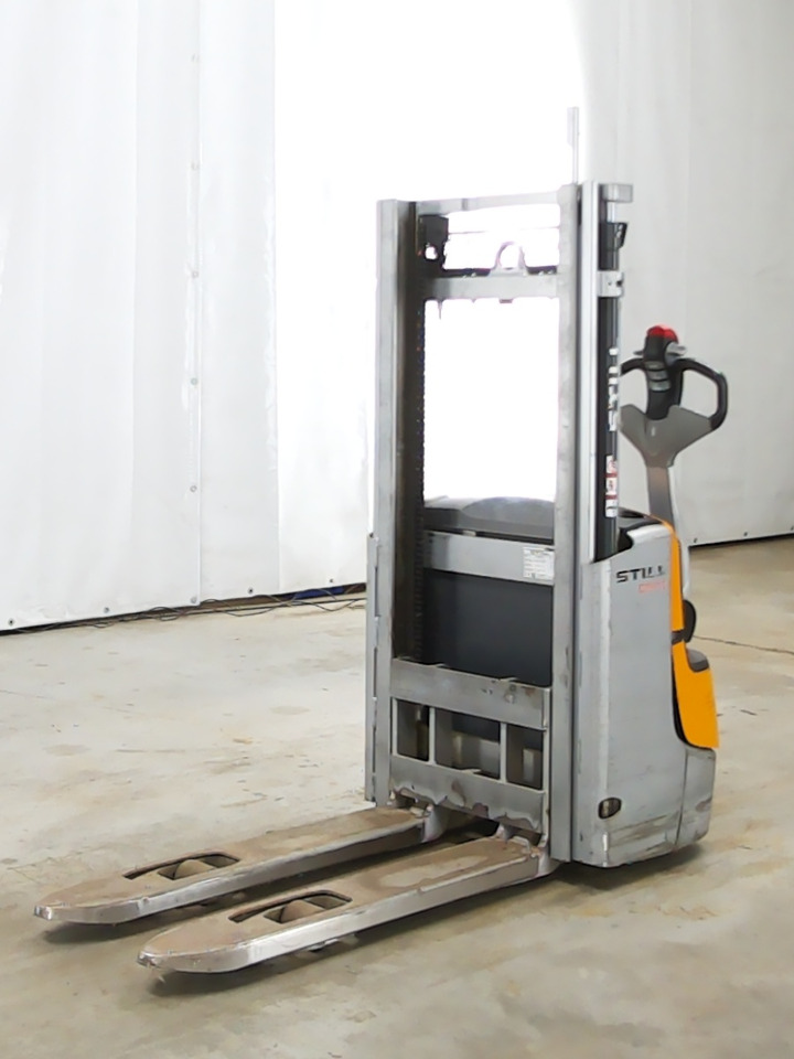 Still EXV12 - Μηχάνημα στοίβαξης: φωτογραφία 1 Still EXV12 - Μηχάνημα στοίβαξης: φωτογραφία 1