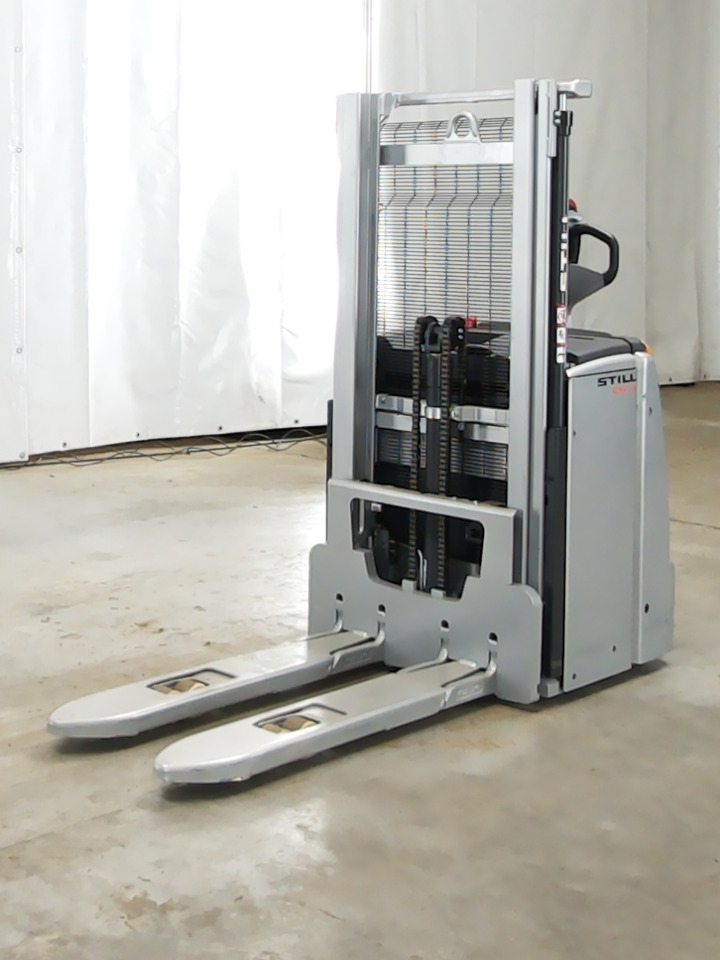 Still EXV14/BATT.NEU - Μηχάνημα στοίβαξης: φωτογραφία 1 Still EXV14/BATT.NEU - Μηχάνημα στοίβαξης: φωτογραφία 1