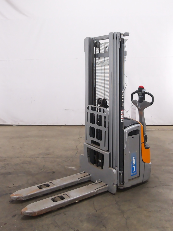 Still EXV14C/LIION - Μηχάνημα στοίβαξης: φωτογραφία 1 Still EXV14C/LIION - Μηχάνημα στοίβαξης: φωτογραφία 1