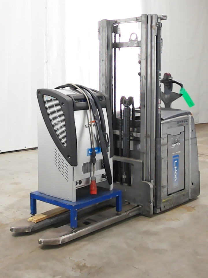 Still EXV16/LIION - Μηχάνημα στοίβαξης: φωτογραφία 1 Still EXV16/LIION - Μηχάνημα στοίβαξης: φωτογραφία 1