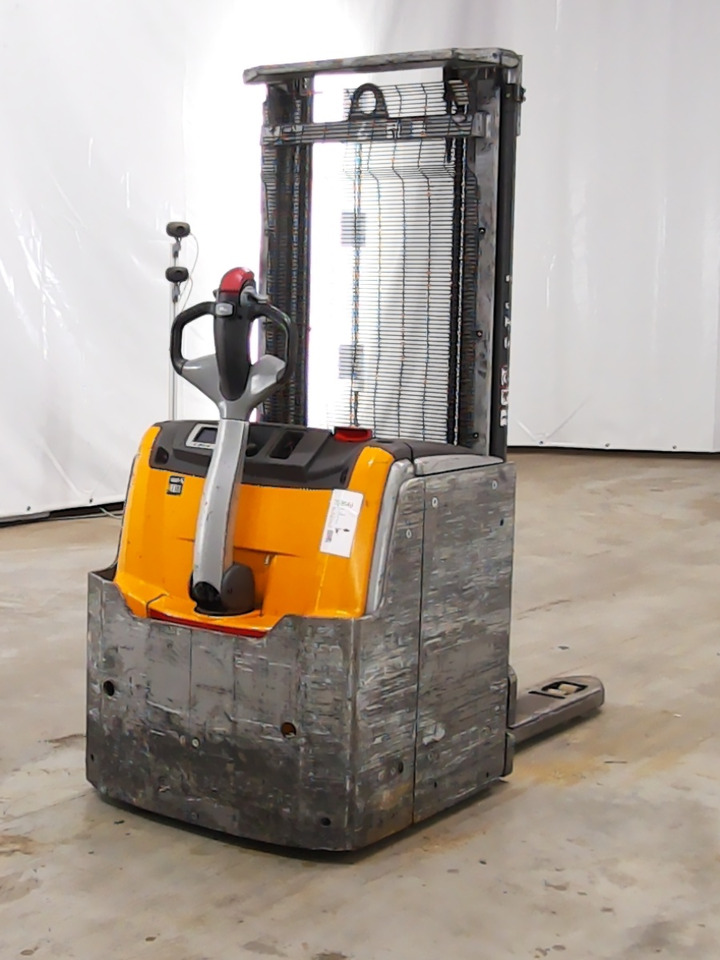 Still EXV16/SONDERBAU - Μηχάνημα στοίβαξης: φωτογραφία 2 Still EXV16/SONDERBAU - Μηχάνημα στοίβαξης: φωτογραφία 2