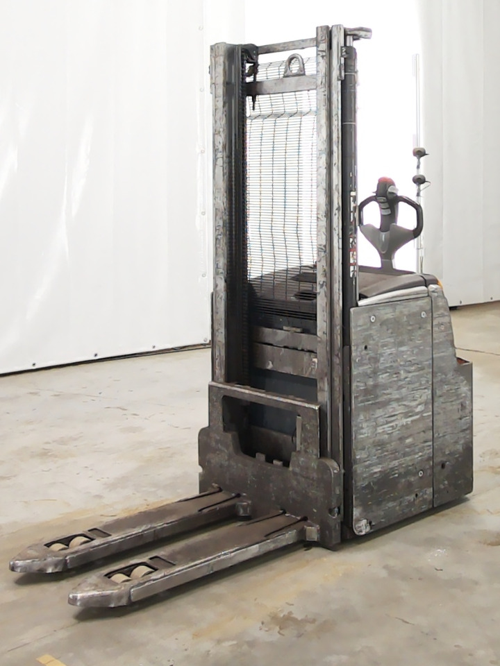 Still EXV16/SONDERBAU - Μηχάνημα στοίβαξης: φωτογραφία 1 Still EXV16/SONDERBAU - Μηχάνημα στοίβαξης: φωτογραφία 1