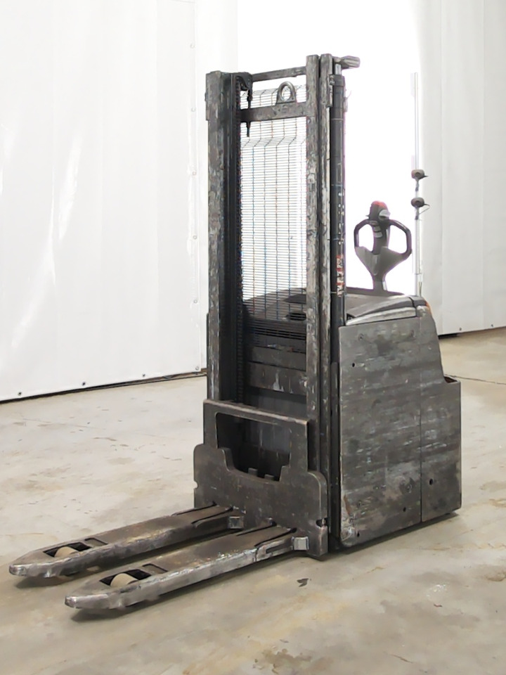 Still EXV16/SONDERBAU - Μηχάνημα στοίβαξης: φωτογραφία 1 Still EXV16/SONDERBAU - Μηχάνημα στοίβαξης: φωτογραφία 1