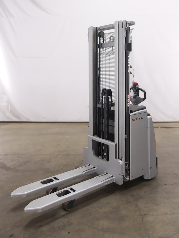 Still EXV16I/BATT.NEU - Μηχάνημα στοίβαξης: φωτογραφία 1 Still EXV16I/BATT.NEU - Μηχάνημα στοίβαξης: φωτογραφία 1