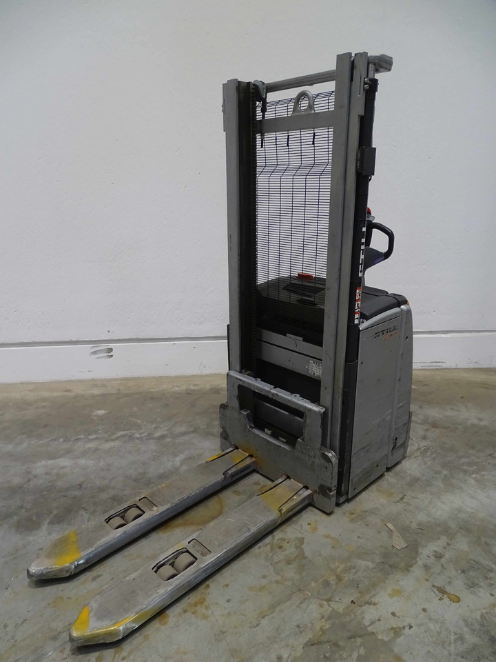 Still EXV16 - Μηχάνημα στοίβαξης: φωτογραφία 1 Still EXV16 - Μηχάνημα στοίβαξης: φωτογραφία 1