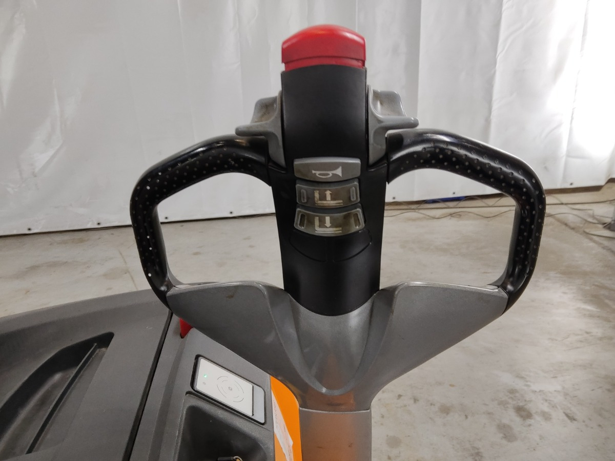 Still EXV16 - Μηχάνημα στοίβαξης: φωτογραφία 3 Still EXV16 - Μηχάνημα στοίβαξης: φωτογραφία 3