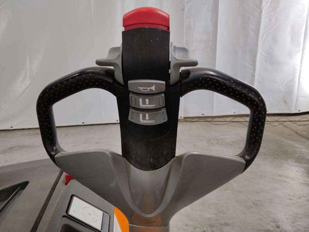 Still EXV16 - Μηχάνημα στοίβαξης: φωτογραφία 3 Still EXV16 - Μηχάνημα στοίβαξης: φωτογραφία 3