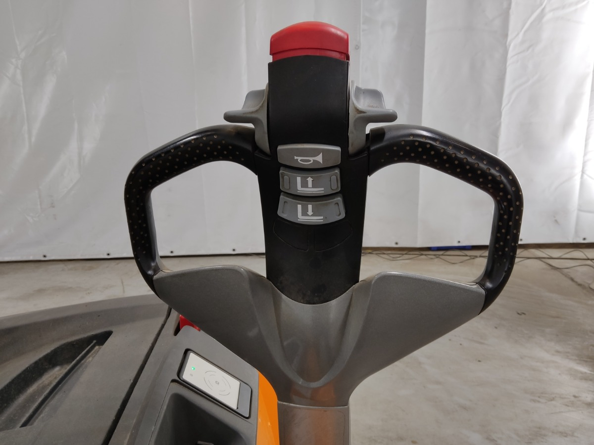 Still EXV16 - Μηχάνημα στοίβαξης: φωτογραφία 3 Still EXV16 - Μηχάνημα στοίβαξης: φωτογραφία 3