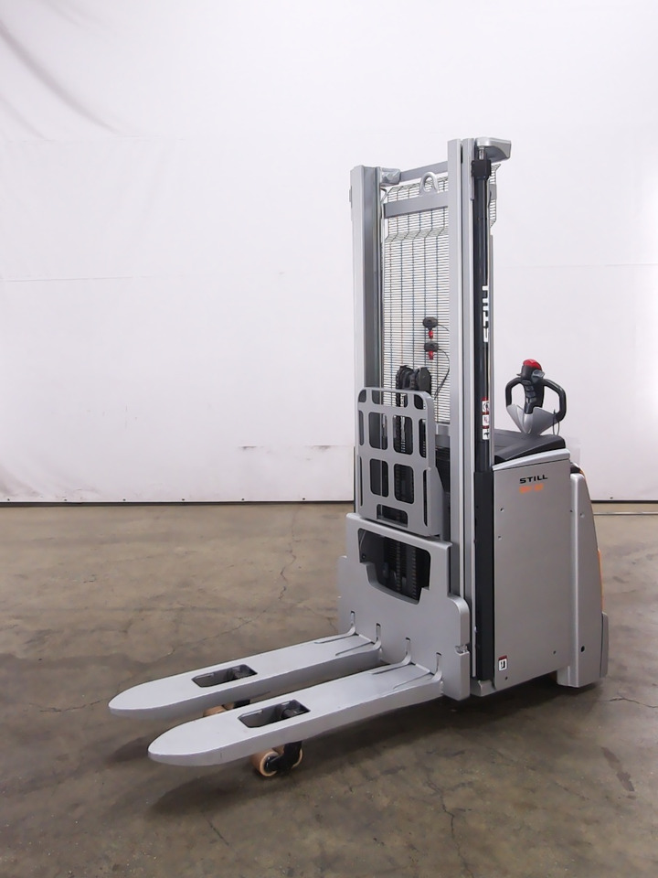 Still EXV20I/BATT.NEU - Μηχάνημα στοίβαξης: φωτογραφία 1 Still EXV20I/BATT.NEU - Μηχάνημα στοίβαξης: φωτογραφία 1