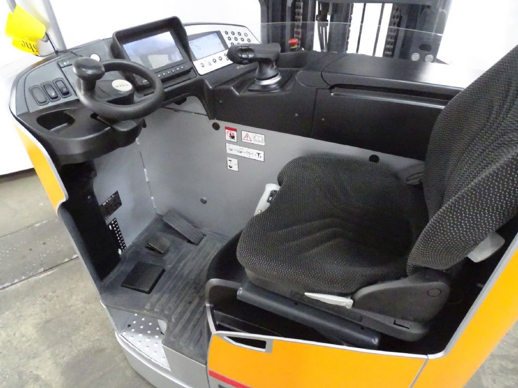 Still FM-X25 - Ανυψωτικό στενών δρόμων: φωτογραφία 3 Still FM-X25 - Ανυψωτικό στενών δρόμων: φωτογραφία 3