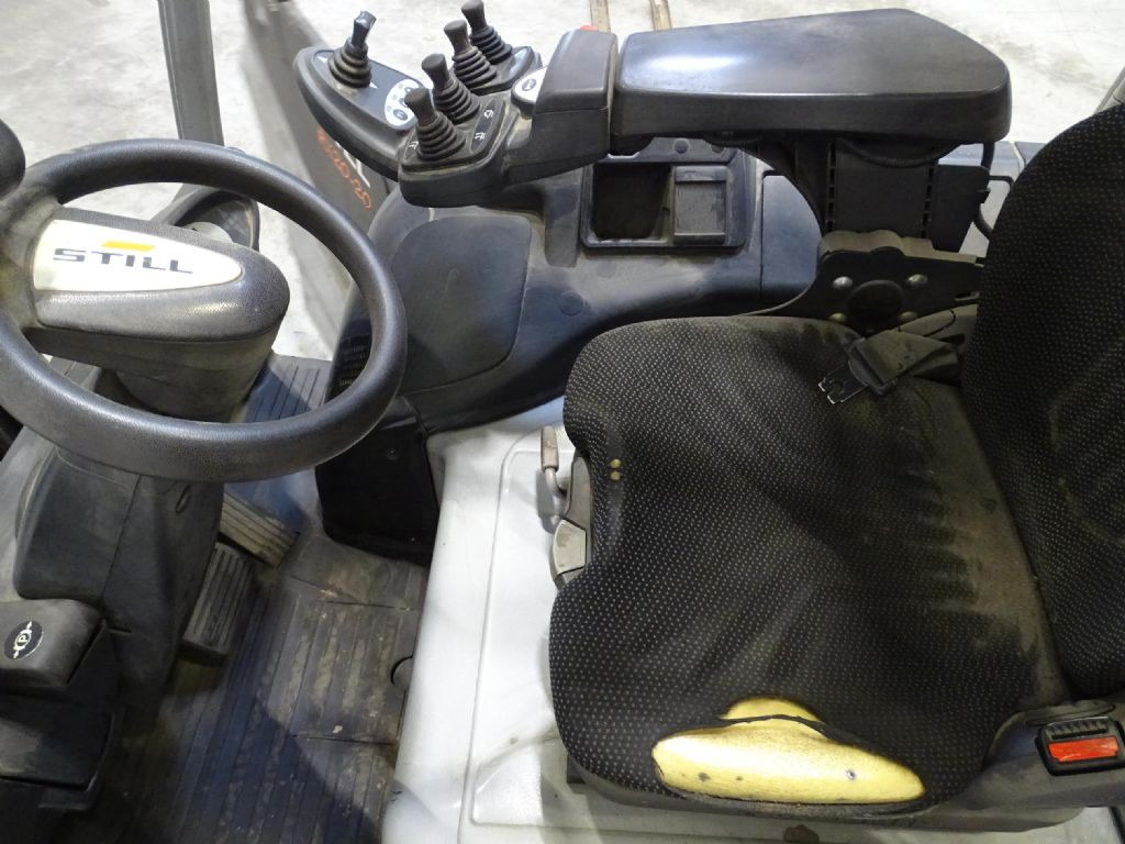 Still RX20-20 - Ηλεκτροκίνητο περονοφόρο: φωτογραφία 3 Still RX20-20 - Ηλεκτροκίνητο περονοφόρο: φωτογραφία 3