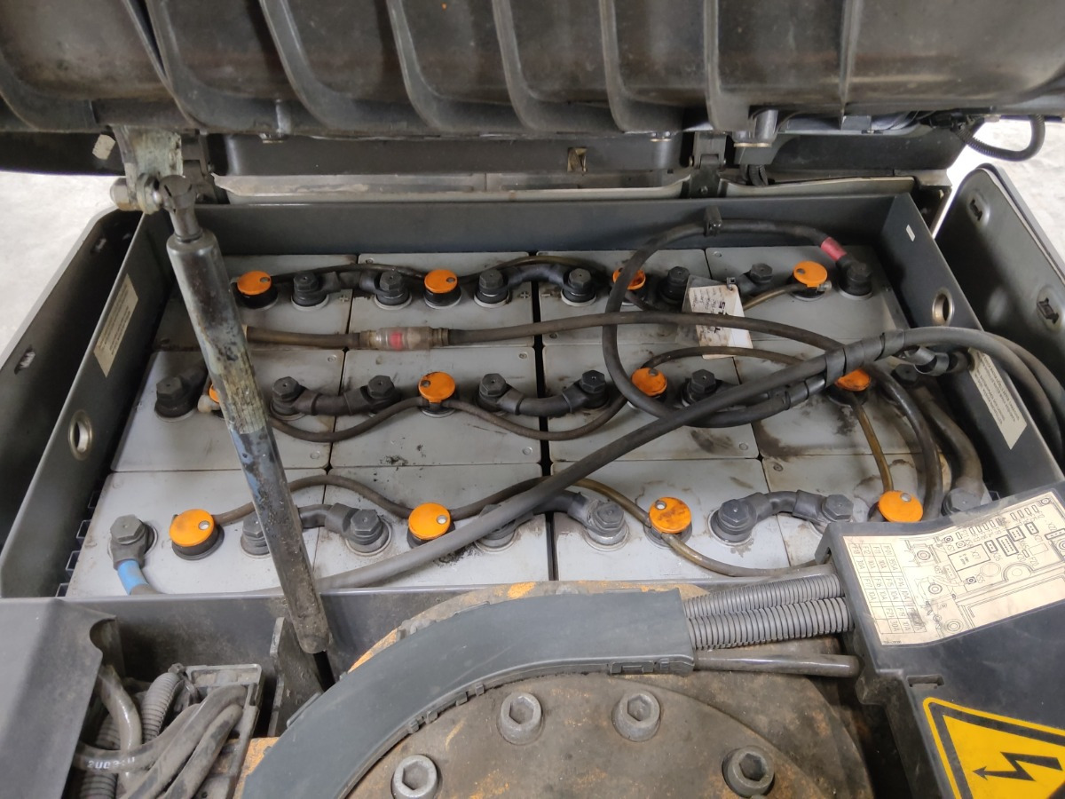 Still RX50-16 - Ηλεκτροκίνητο περονοφόρο: φωτογραφία 4 Still RX50-16 - Ηλεκτροκίνητο περονοφόρο: φωτογραφία 4