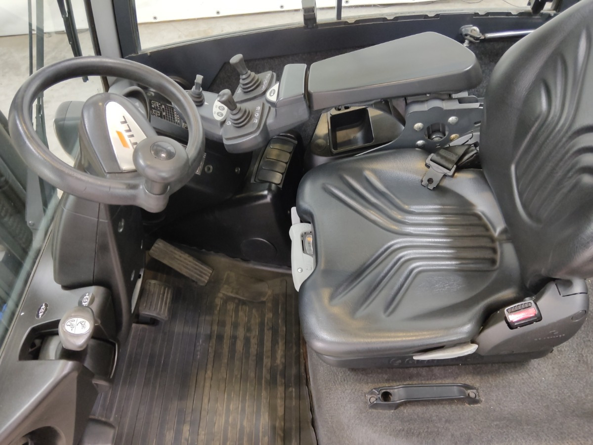 Still RX70-35T - Περονοφόρο όχημα: φωτογραφία 3 Still RX70-35T - Περονοφόρο όχημα: φωτογραφία 3