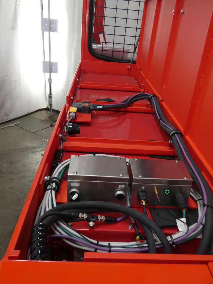 Weitere BMS40/14,5-12/82T - Ηλεκτροκίνητο περονοφόρο: φωτογραφία 4 Weitere BMS40/14,5-12/82T - Ηλεκτροκίνητο περονοφόρο: φωτογραφία 4