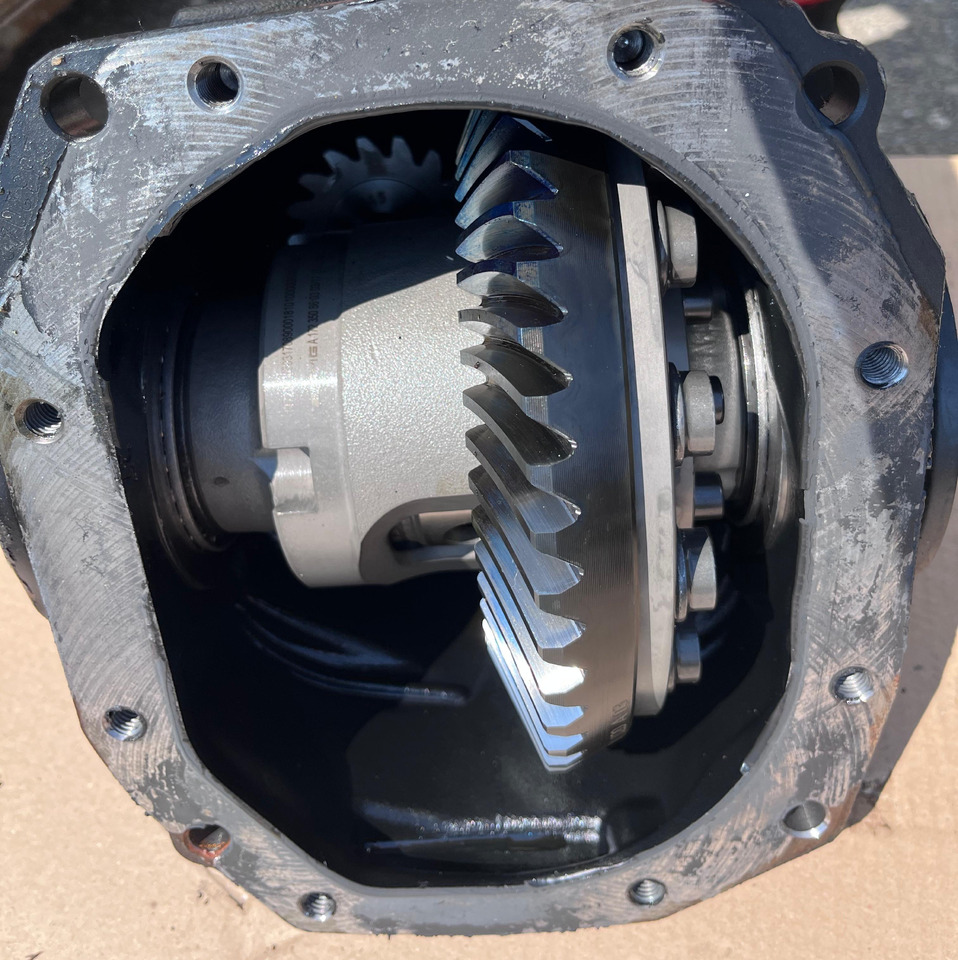 MERCEDES-BENZ E-Class Rear Differential W213 A2133503808 - Διαφορικό: φωτογραφία 2 MERCEDES-BENZ E-Class Rear Differential W213 A2133503808 - Διαφορικό: φωτογραφία 2
