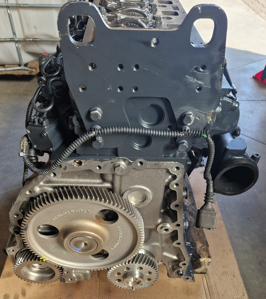 Mercedes Benz Engine OM906 Euro 5 - Κινητήρας: φωτογραφία 5 Mercedes Benz Engine OM906 Euro 5 - Κινητήρας: φωτογραφία 5