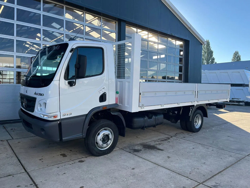 Mercedes-Benz Accelo 915 4x2 Flatbed with dropsides - Φορτηγό με ανοιχτή καρότσα: φωτογραφία 1 Mercedes-Benz Accelo 915 4x2 Flatbed with dropsides - Φορτηγό με ανοιχτή καρότσα: φωτογραφία 1
