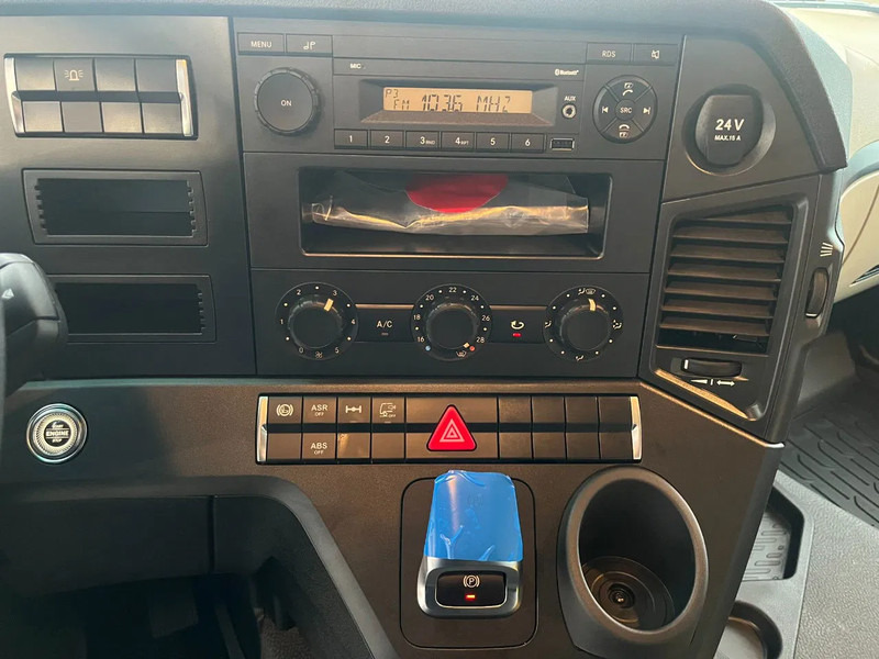 Νέα Τράκτορας Mercedes-Benz Actros 2045 S 4x2 Tractor Head: φωτογραφία 14