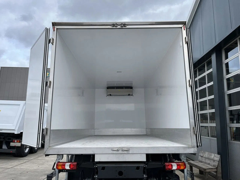 Νέα Φορτηγό ψυγείο Mercedes-Benz Atego 1725 4x4 Refrigerator Truck (1 unit): φωτογραφία 13