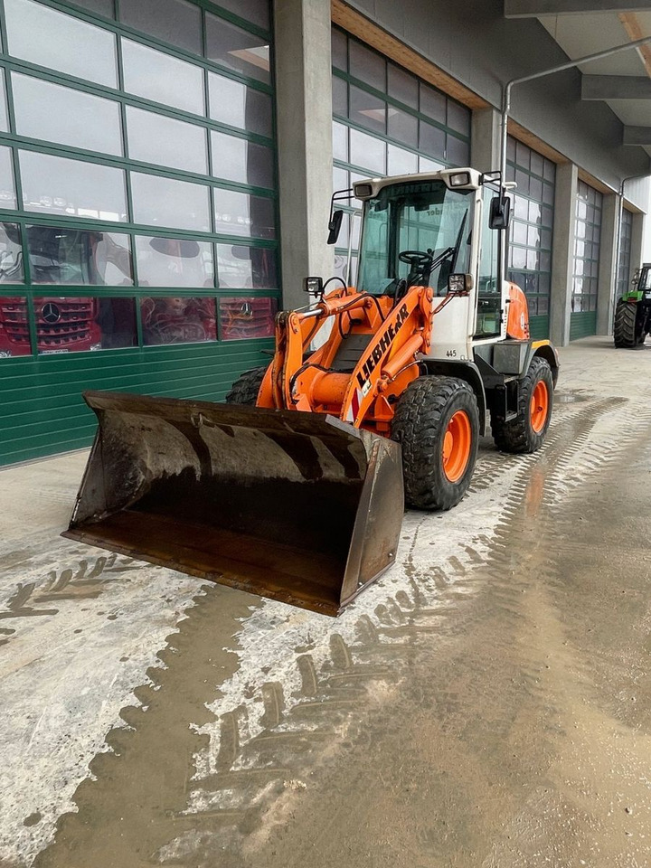 Liebherr L510 - Ελαστιχοφόρος φορτωτής: φωτογραφία 2 Liebherr L510 - Ελαστιχοφόρος φορτωτής: φωτογραφία 2