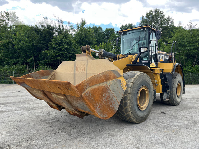 Cat 966M - Ελαστιχοφόρος φορτωτής: φωτογραφία 1 Cat 966M - Ελαστιχοφόρος φορτωτής: φωτογραφία 1