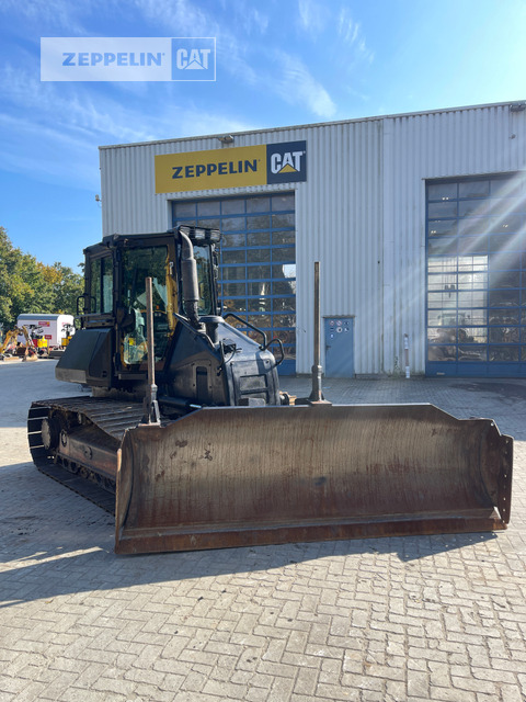 Komatsu D51PX-22 - Μπουλντόζα: φωτογραφία 1 Komatsu D51PX-22 - Μπουλντόζα: φωτογραφία 1
