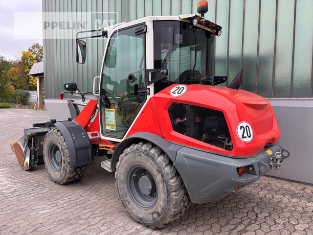 Liebherr L506 - Ελαστιχοφόρος φορτωτής: φωτογραφία 4 Liebherr L506 - Ελαστιχοφόρος φορτωτής: φωτογραφία 4