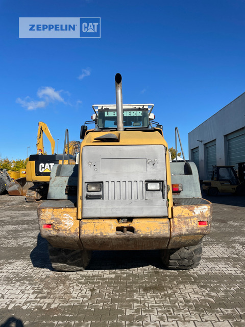 Liebherr L554 - Ελαστιχοφόρος φορτωτής: φωτογραφία 4 Liebherr L554 - Ελαστιχοφόρος φορτωτής: φωτογραφία 4