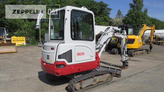 Takeuchi, Japan TB225 - Μίνι εκσκαφέας: φωτογραφία 2 Takeuchi, Japan TB225 - Μίνι εκσκαφέας: φωτογραφία 2
