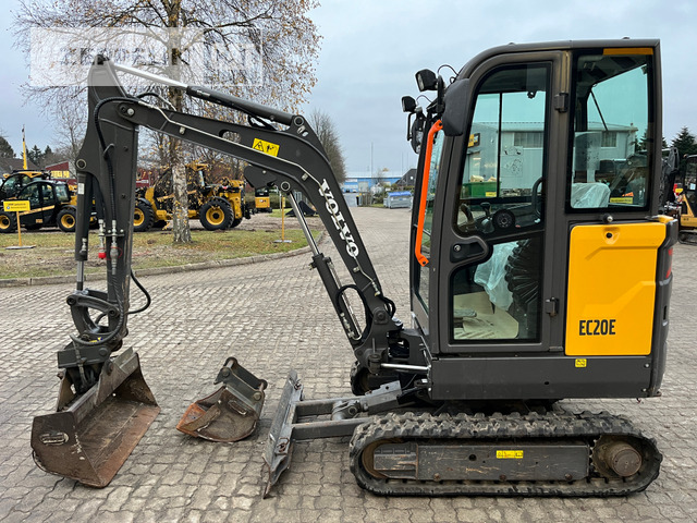 Volvo EC20E - Μίνι εκσκαφέας: φωτογραφία 2 Volvo EC20E - Μίνι εκσκαφέας: φωτογραφία 2