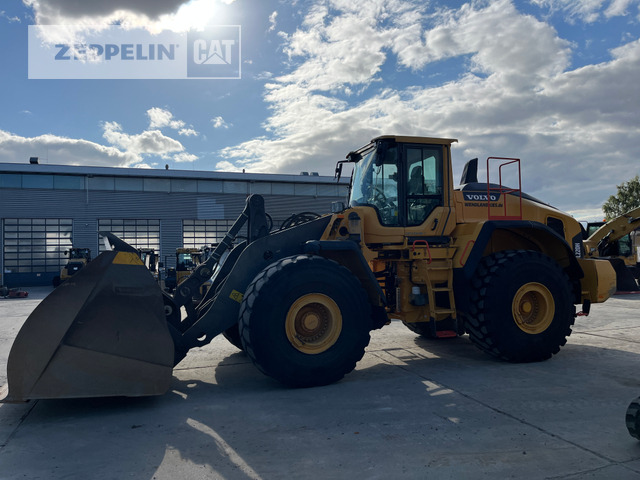 Volvo L220H - Ελαστιχοφόρος φορτωτής: φωτογραφία 2 Volvo L220H - Ελαστιχοφόρος φορτωτής: φωτογραφία 2