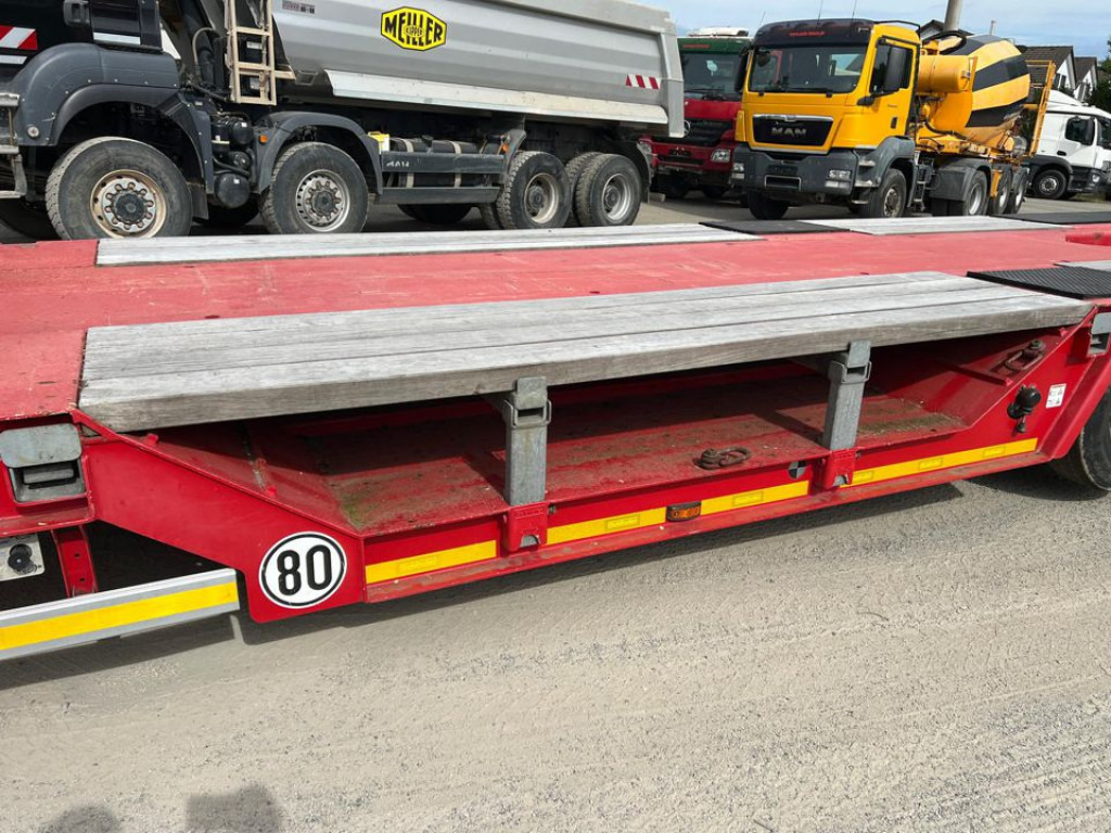 GOLDHOFER Satteltieflader STN-L 3 (245) RM Tiefladerauflieger - Επικαθήμενο με χαμηλό δάπεδο: φωτογραφία 4 GOLDHOFER Satteltieflader STN-L 3 (245) RM Tiefladerauflieger - Επικαθήμενο με χαμηλό δάπεδο: φωτογραφία 4