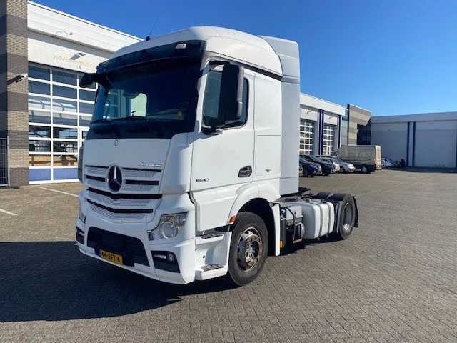 Mercedes-Benz Actros 1840 stream space cabine met spoilers fenders en zonneklep, apk gekeurd. - Τράκτορας: φωτογραφία 1 Mercedes-Benz Actros 1840 stream space cabine met spoilers fenders en zonneklep, apk gekeurd. - Τράκτορας: φωτογραφία 1