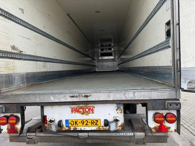 Pacton koelvriesoplegger 3 asser met carrier vector koelmachine, stuuras.. - Επικαθήμενο ψυγείο: φωτογραφία 4 Pacton koelvriesoplegger 3 asser met carrier vector koelmachine, stuuras.. - Επικαθήμενο ψυγείο: φωτογραφία 4
