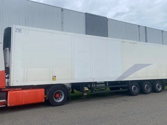 Schmitz Cargobull sko koelvries met carrier vector motor, saf assen disc brakes, 2 x lift , tuv gultig - Επικαθήμενο ψυγείο: φωτογραφία 1 Schmitz Cargobull sko koelvries met carrier vector motor, saf assen disc brakes, 2 x lift , tuv gultig - Επικαθήμενο ψυγείο: φωτογραφία 1