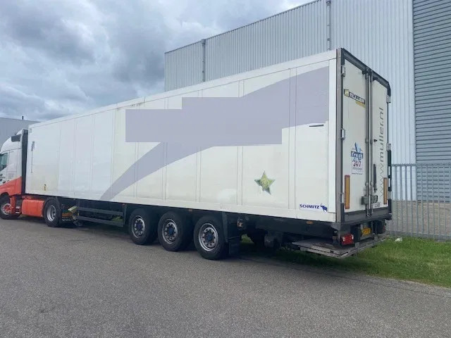 Schmitz Cargobull sko koelvries met carrier vector motor, saf assen disc brakes, 2 x lift , tuv gultig - Επικαθήμενο ψυγείο: φωτογραφία 3 Schmitz Cargobull sko koelvries met carrier vector motor, saf assen disc brakes, 2 x lift , tuv gultig - Επικαθήμενο ψυγείο: φωτογραφία 3