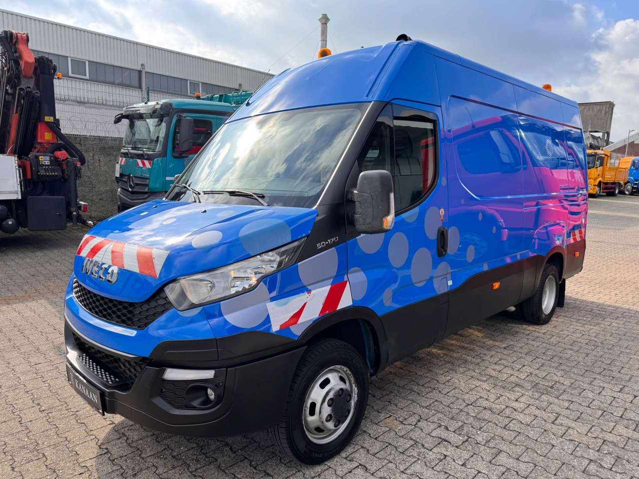 Iveco Daily Kasten 50 C 170 Werkstattwagen SORTIMO - Βαν: φωτογραφία 2 Iveco Daily Kasten 50 C 170 Werkstattwagen SORTIMO - Βαν: φωτογραφία 2