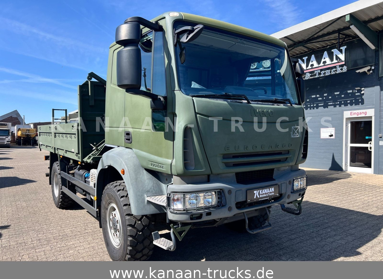 Iveco ML100E22WM-BW 4x4 Miltär Camper Exped 19 TKm - Φορτηγό με ανοιχτή καρότσα: φωτογραφία 1 Iveco ML100E22WM-BW 4x4 Miltär Camper Exped 19 TKm - Φορτηγό με ανοιχτή καρότσα: φωτογραφία 1