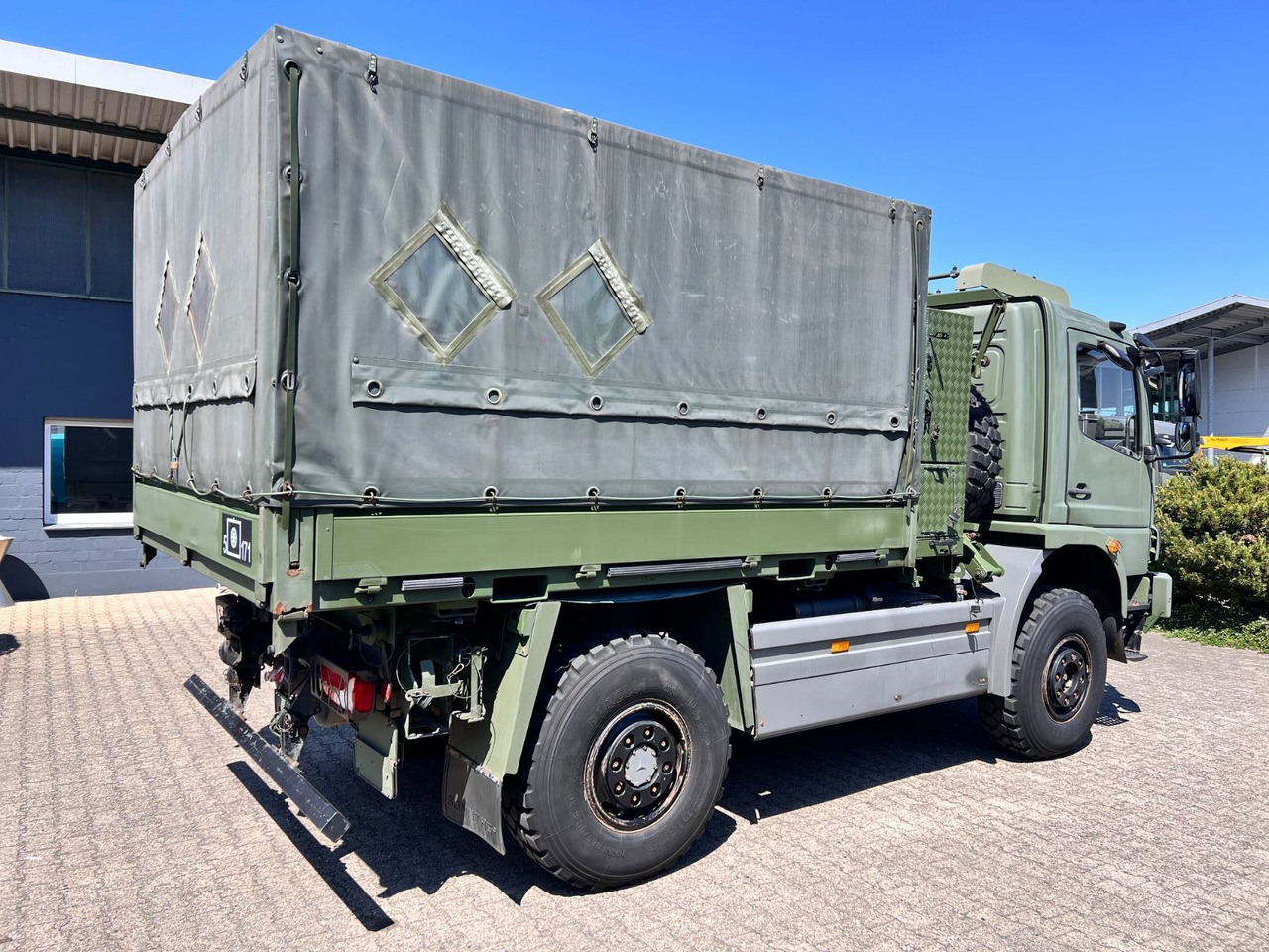 Mercedes-Benz 1018 Atego 4x4 Allrad Miltär Camper Expedition - Φορτηγό μεταφοράς εμπορευματοκιβωτίων/ Κινητό αμάξωμα: φωτογραφία 5 Mercedes-Benz 1018 Atego 4x4 Allrad Miltär Camper Expedition - Φορτηγό μεταφοράς εμπορευματοκιβωτίων/ Κινητό αμάξωμα: φωτογραφία 5