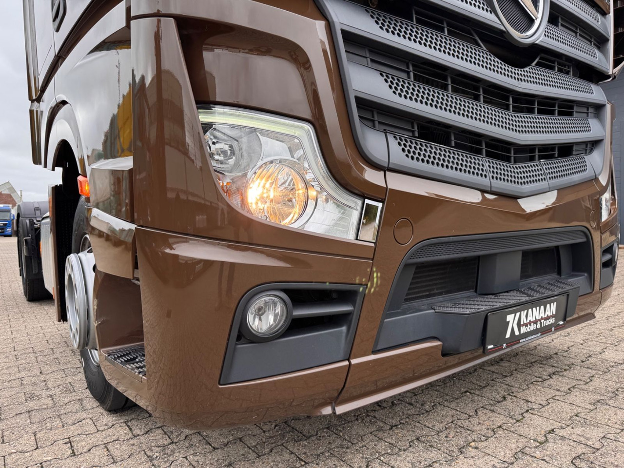 Mercedes-Benz 1848 Actros 5   BigSPace - Τράκτορας: φωτογραφία 5 Mercedes-Benz 1848 Actros 5   BigSPace - Τράκτορας: φωτογραφία 5