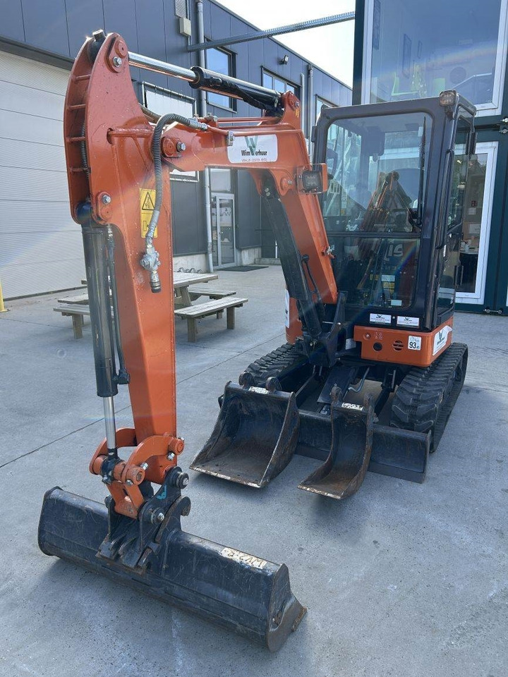 Hitachi ZX26U-6 (9989) - Μίνι εκσκαφέας: φωτογραφία 4 Hitachi ZX26U-6 (9989) - Μίνι εκσκαφέας: φωτογραφία 4