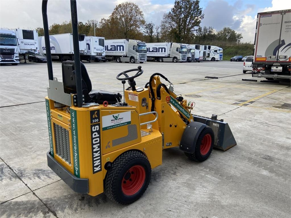 Knikmops KM100 (7123) - Σπαστός φορτωτής: φωτογραφία 3 Knikmops KM100 (7123) - Σπαστός φορτωτής: φωτογραφία 3